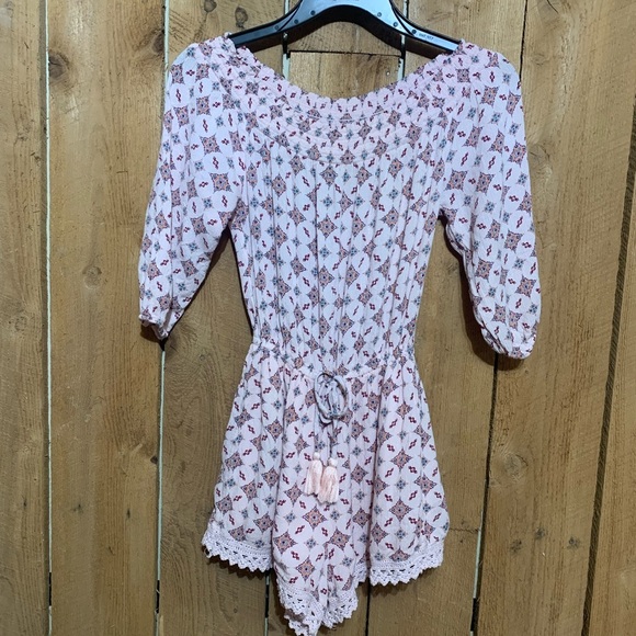 Abercrombie & Fitch size S Pink Patterned Off-Shoulder Romper boho chic beach - Picture 6 of 7